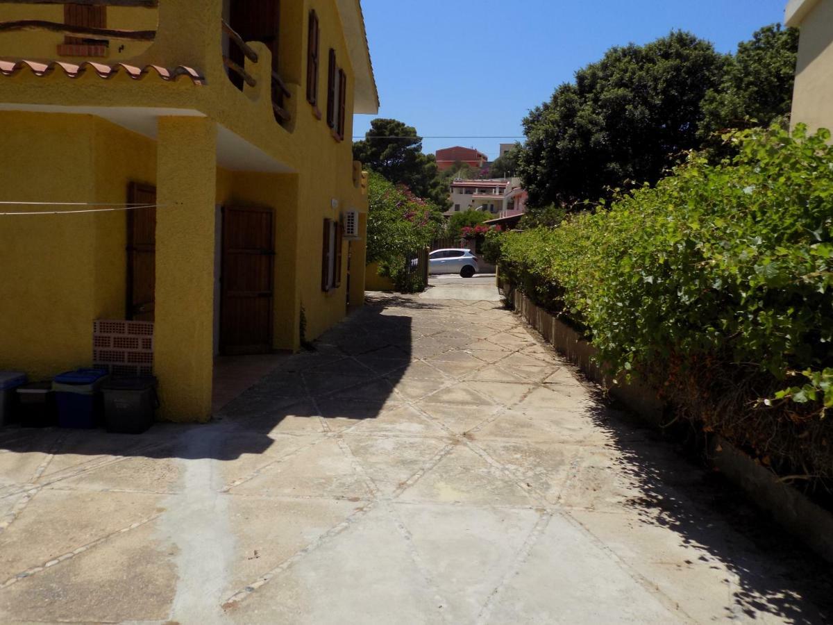 Casa Vacanze Gardenia Solanas  Eksteriør billede