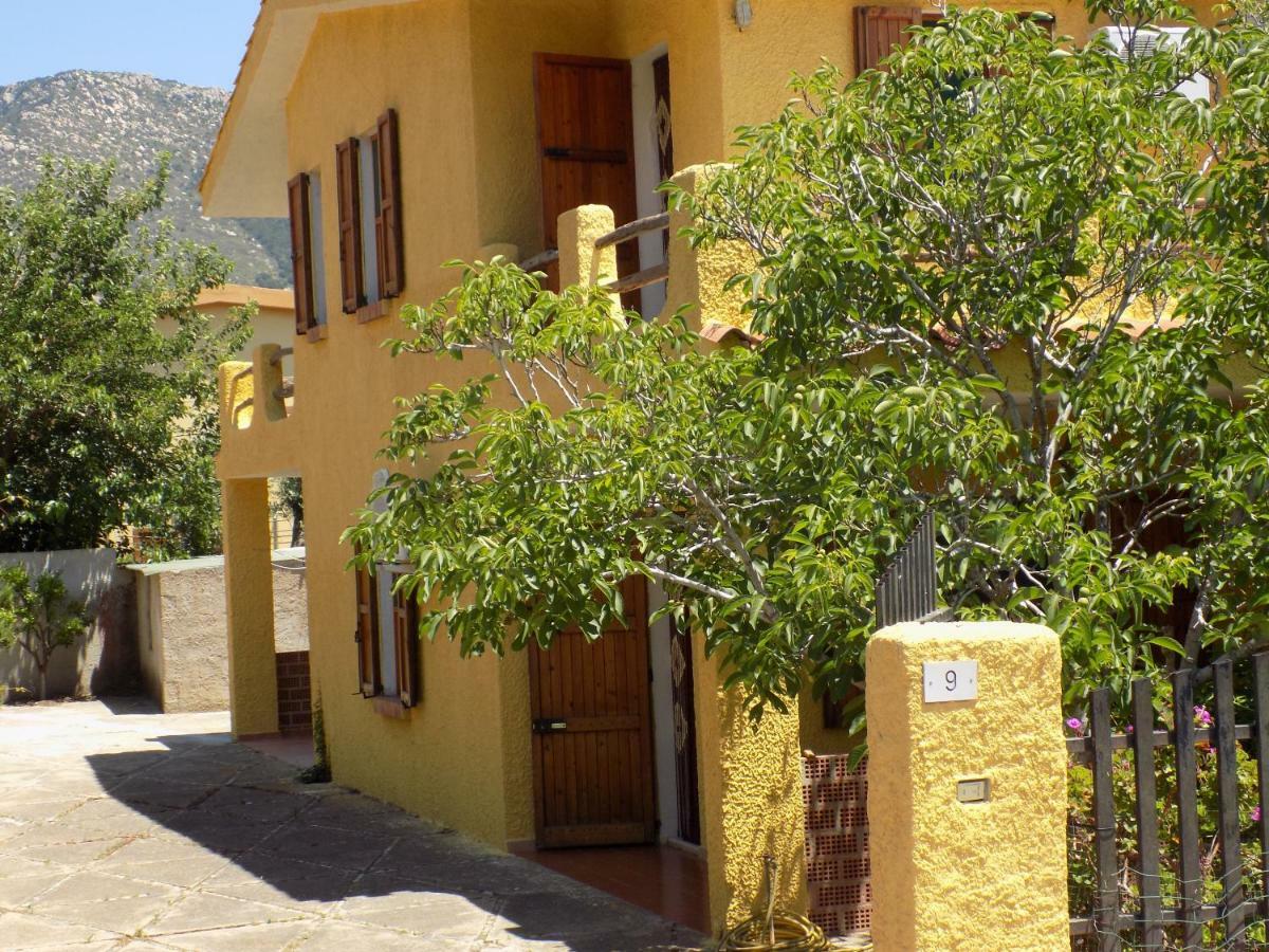 Casa Vacanze Gardenia Solanas  Eksteriør billede