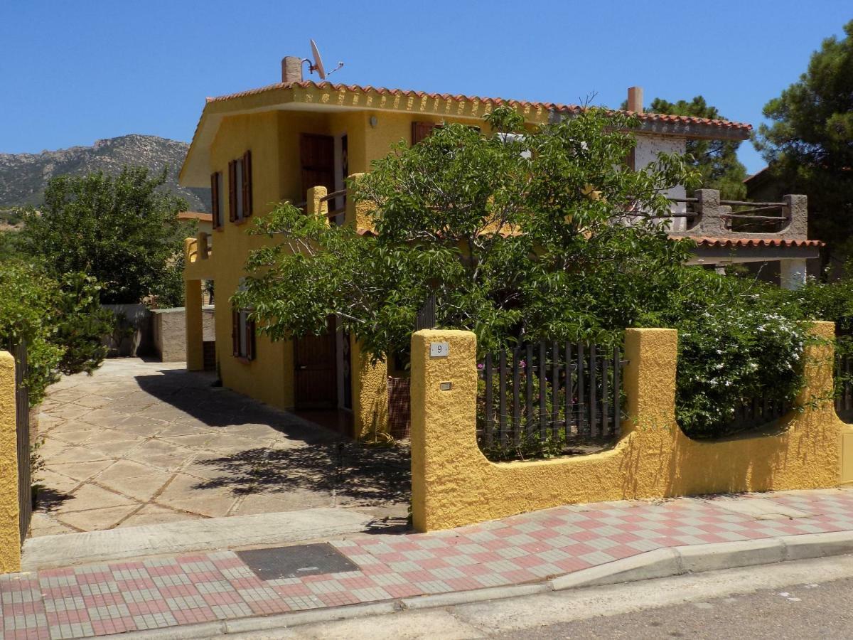 Casa Vacanze Gardenia Solanas  Eksteriør billede
