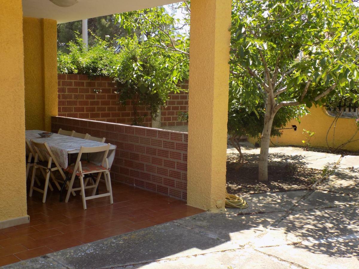 Casa Vacanze Gardenia Solanas  Eksteriør billede