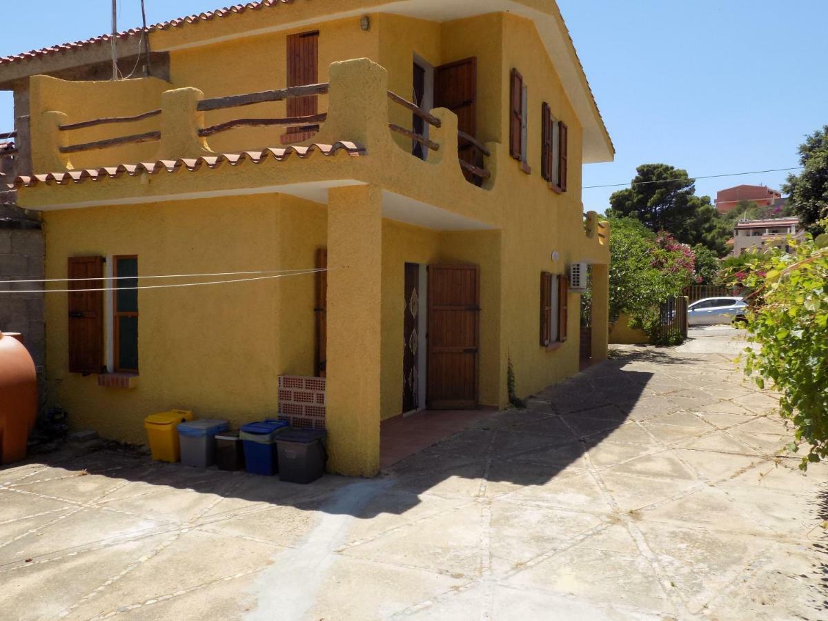 Casa Vacanze Gardenia Solanas  Eksteriør billede